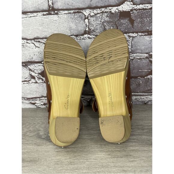 Clarks Artisan Brown Leather Round Toe Strap Stud Heel Shoes Women Sz 6M US/36EU - Picture 8 of 16
